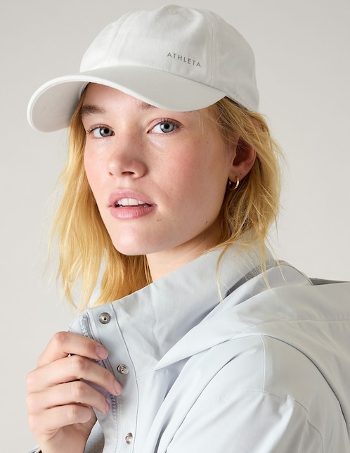 Gorra deportiva Athleta para mujer